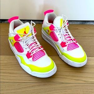 Air Jordan 4 Retro (White Lemon Pink)